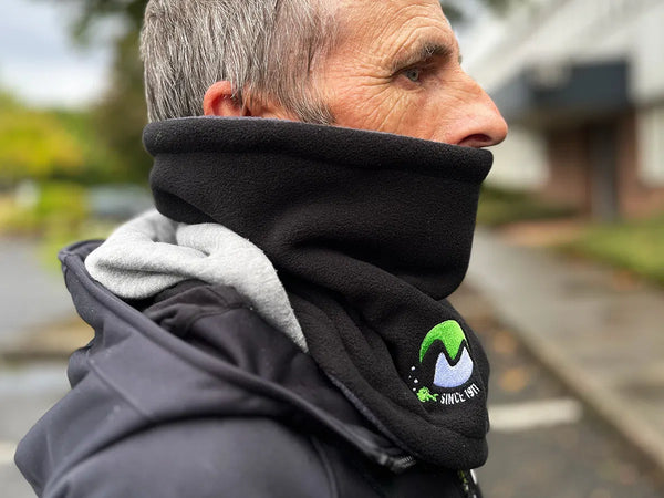MAVER NECK WARMER (Black)