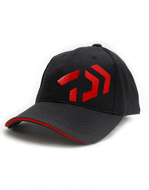 DAIWA DVEC BLACK/RED ANGLED CAP